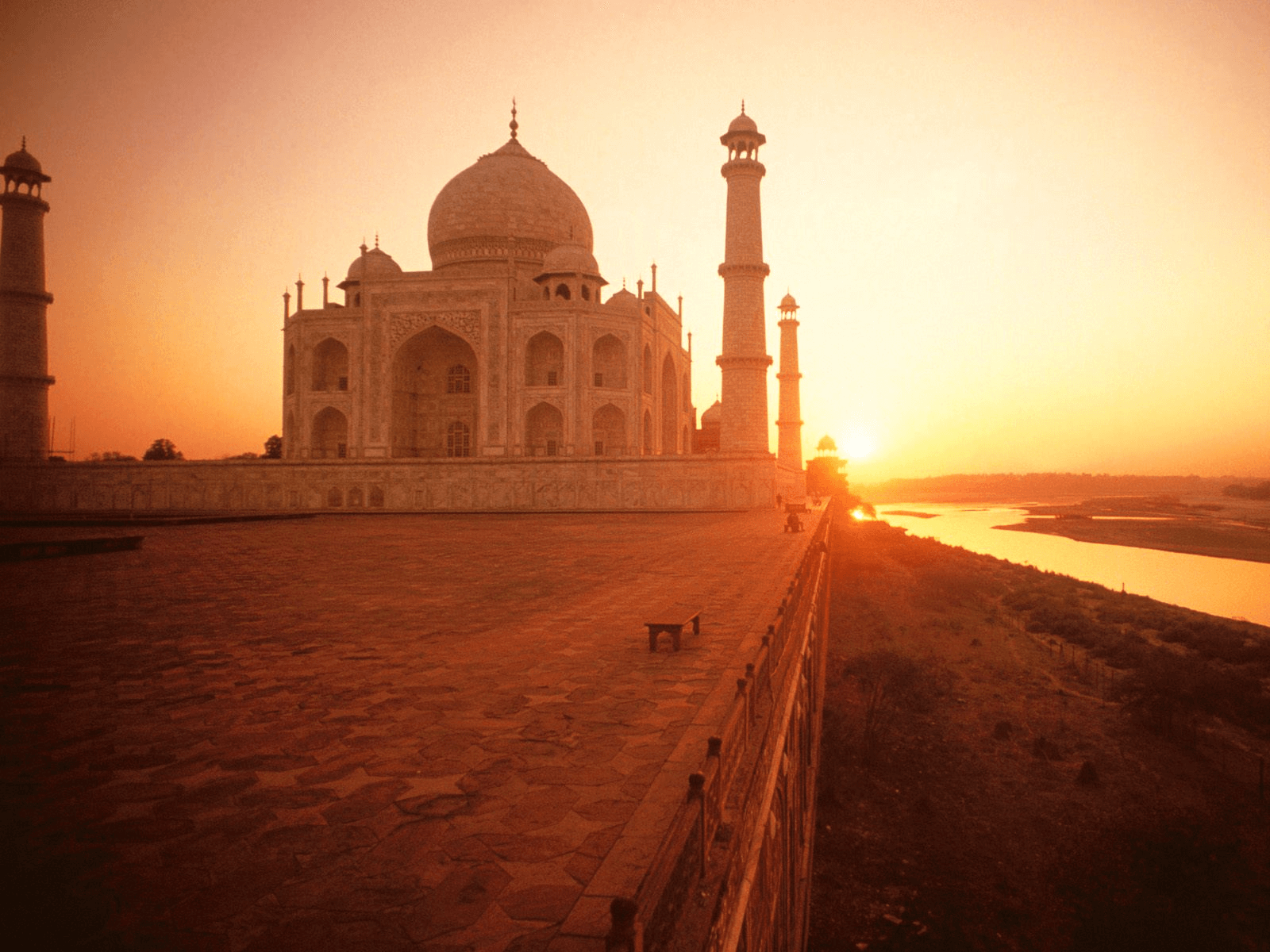 glorious-golden-triangle-travelco-tour-packages-2